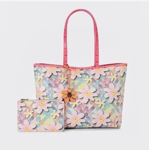 Kurt Geiger Camden Shopper Bag.